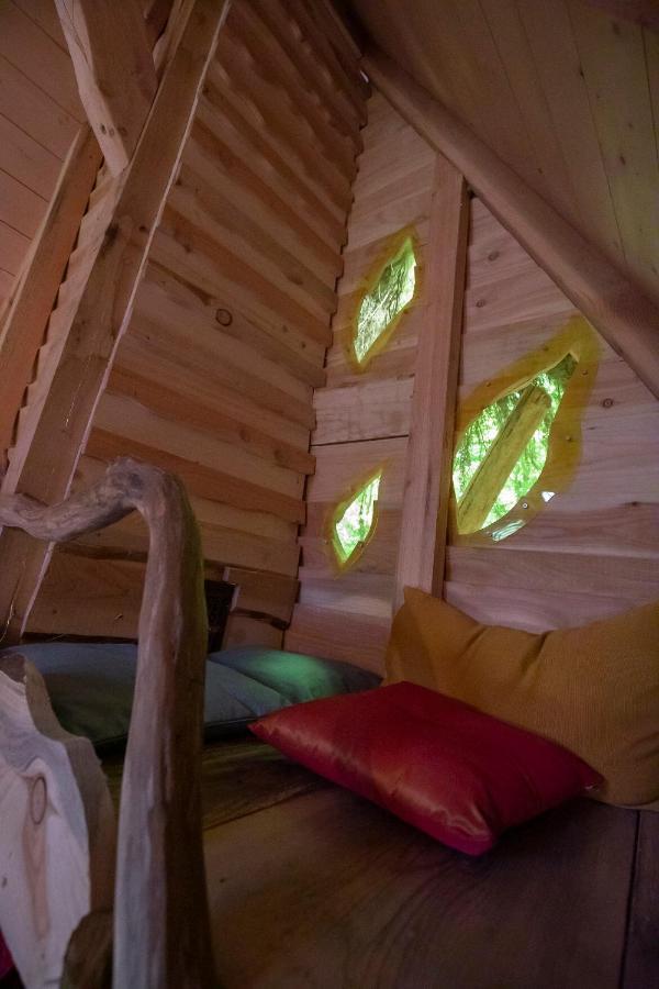L'Arbre A Cabane Guyonvelle Ngoại thất bức ảnh